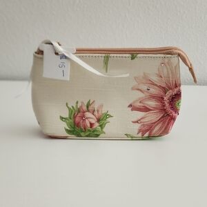Floral Cream & Pink Women's Make-Up Bag or Pouch. NEVER USED.